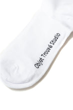Load image into Gallery viewer, Hug Socks (white)
